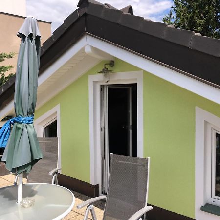 Ajo Vienna Lake View - Contactless Check-In Екстер'єр фото