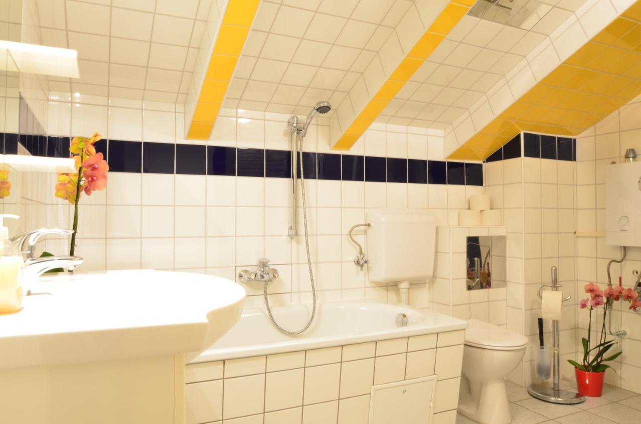 Ajo Vienna Lake View - Contactless Check-In Екстер'єр фото